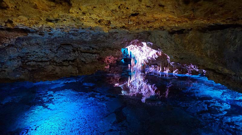Природные воды из подземных источников